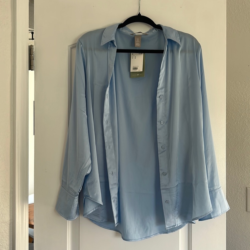NWT light blue satin-like button down shirt